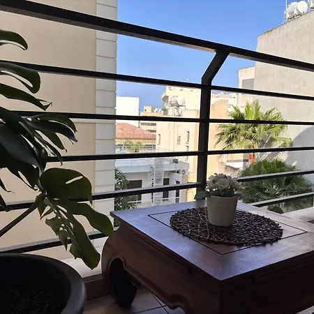 Makriev * 라르나카